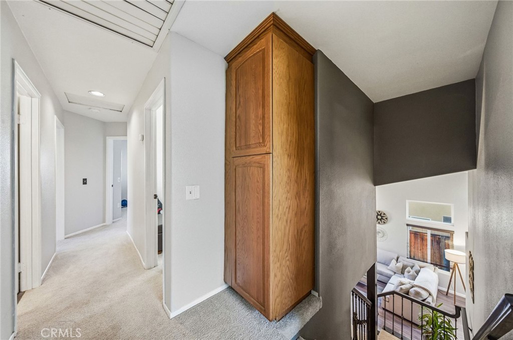 24437 Ridgewood Road