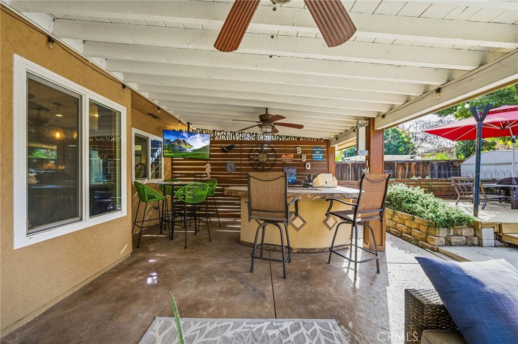 24437 Ridgewood Road