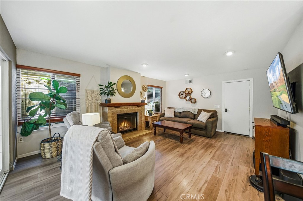 24437 Ridgewood Road