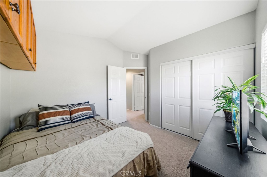 24437 Ridgewood Road