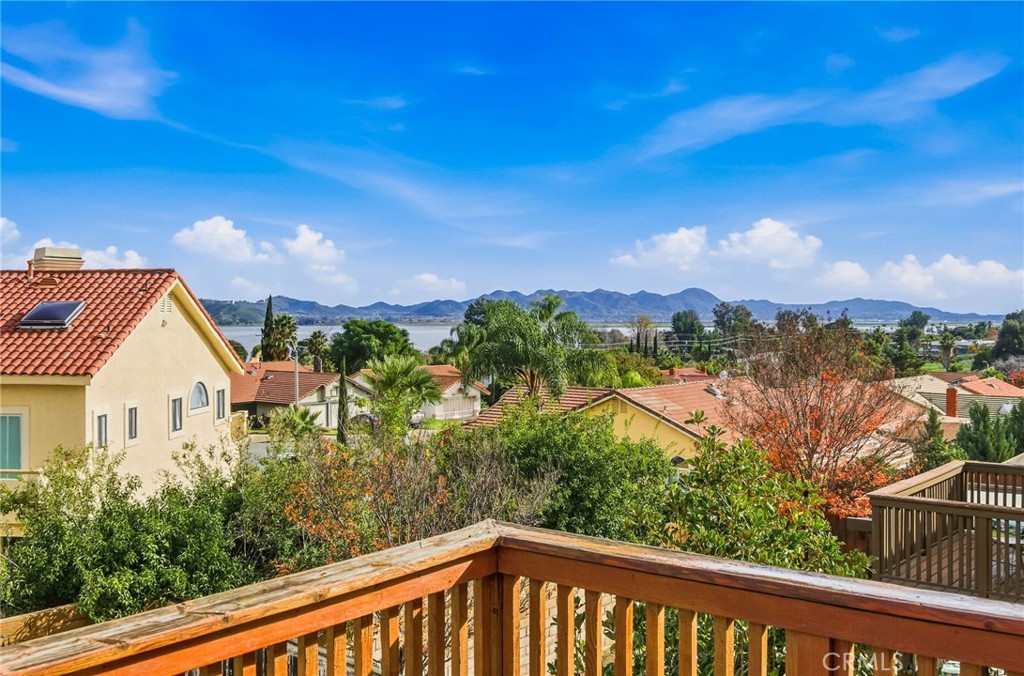 15158 Spinnaker Drive