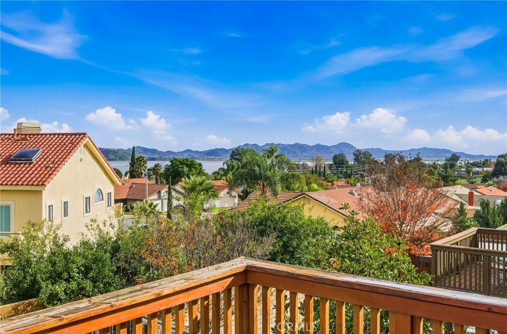 15158 Spinnaker Drive