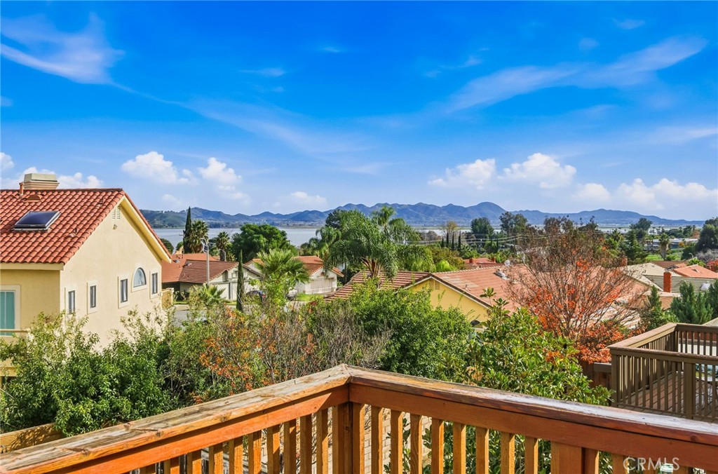 15158 Spinnaker Drive