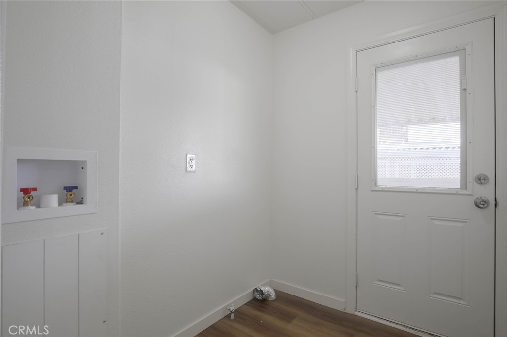 45521 State Highway 74 104