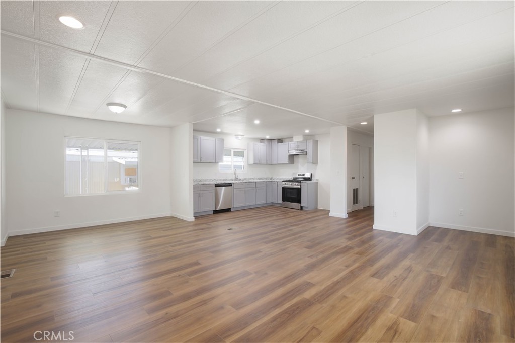 45521 State Highway 74 104