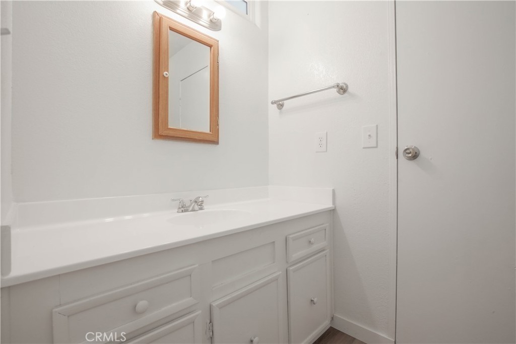 45521 State Highway 74 104