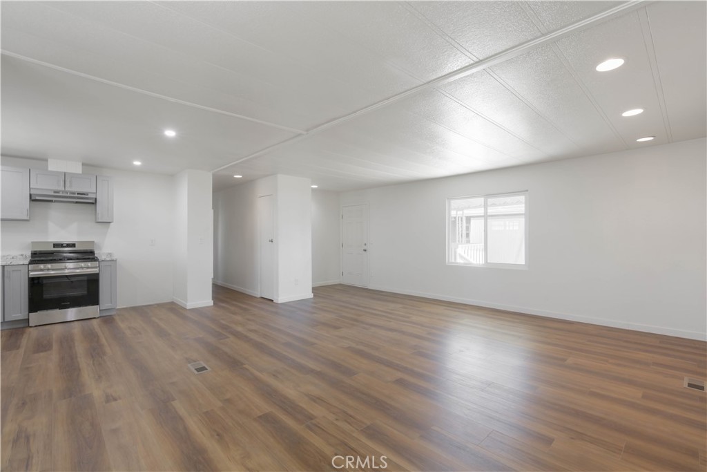 45521 State Highway 74 104