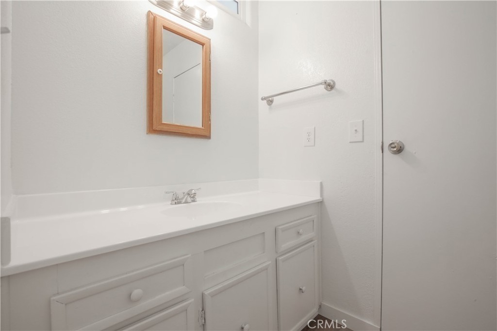 45521 State Highway 74 104