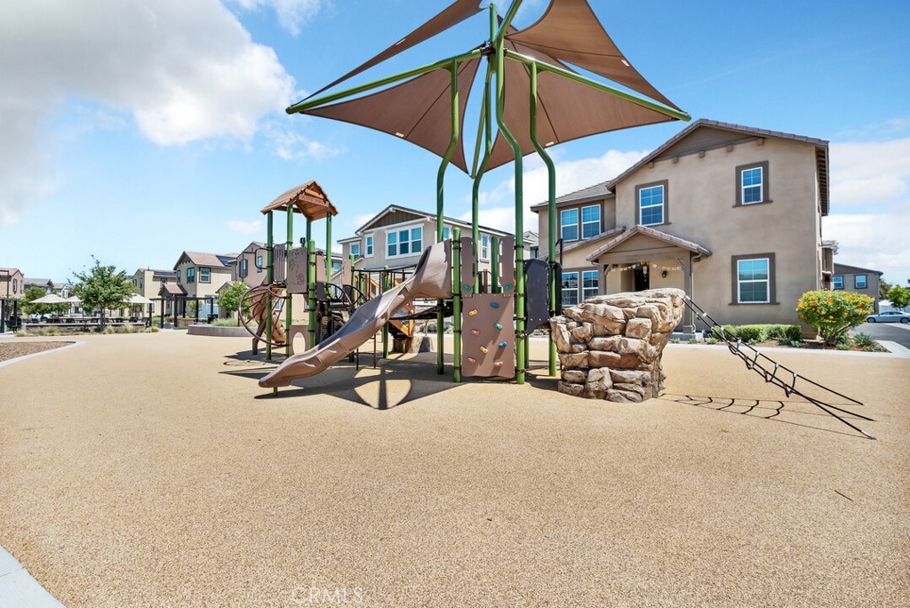 28175 Ashtree Street