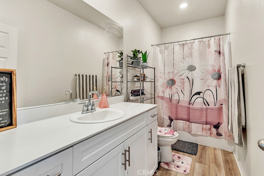 28175 Ashtree Street