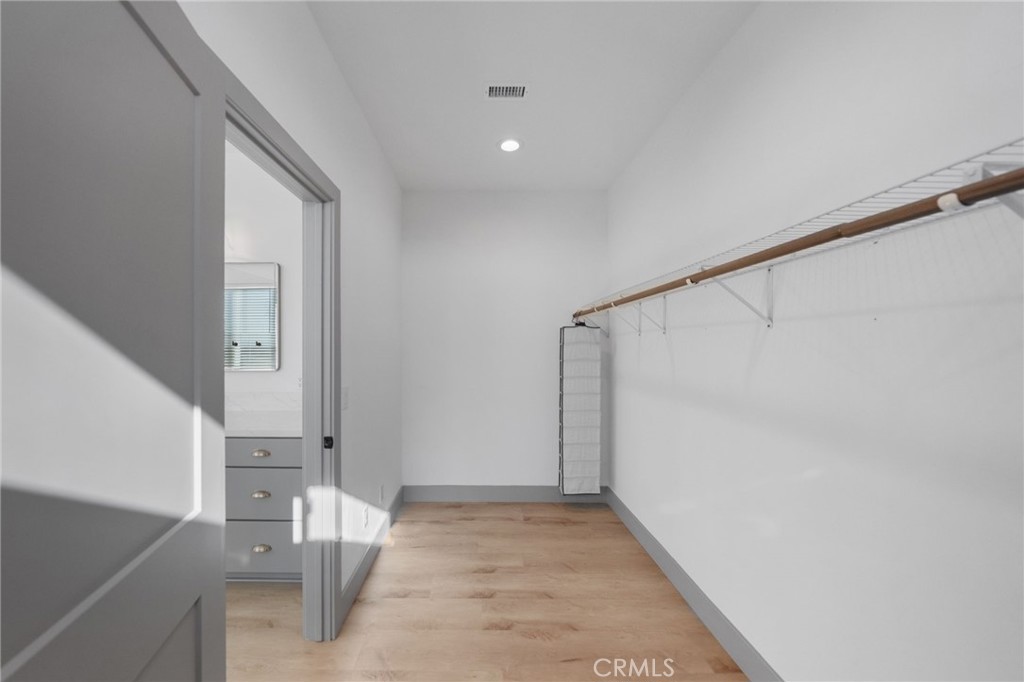 41950 Calle La Escondida