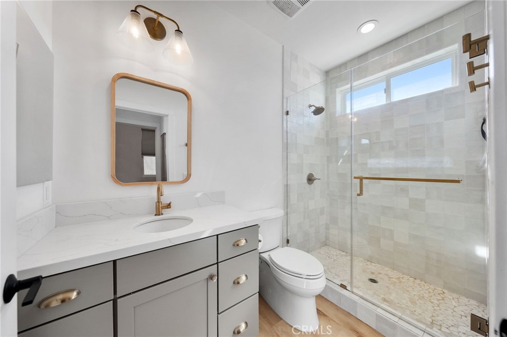 41950 Calle La Escondida