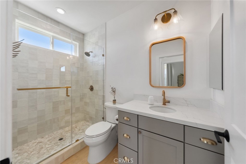 41950 Calle La Escondida