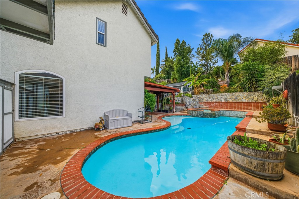 29786 Via Puesta Del Sol