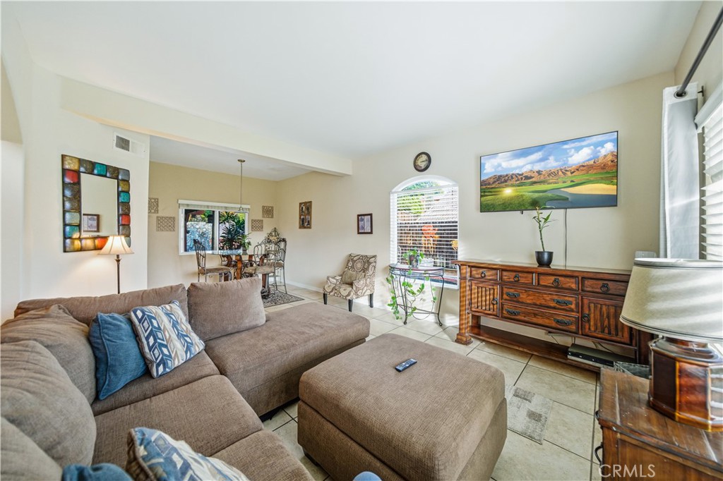 29786 Via Puesta Del Sol