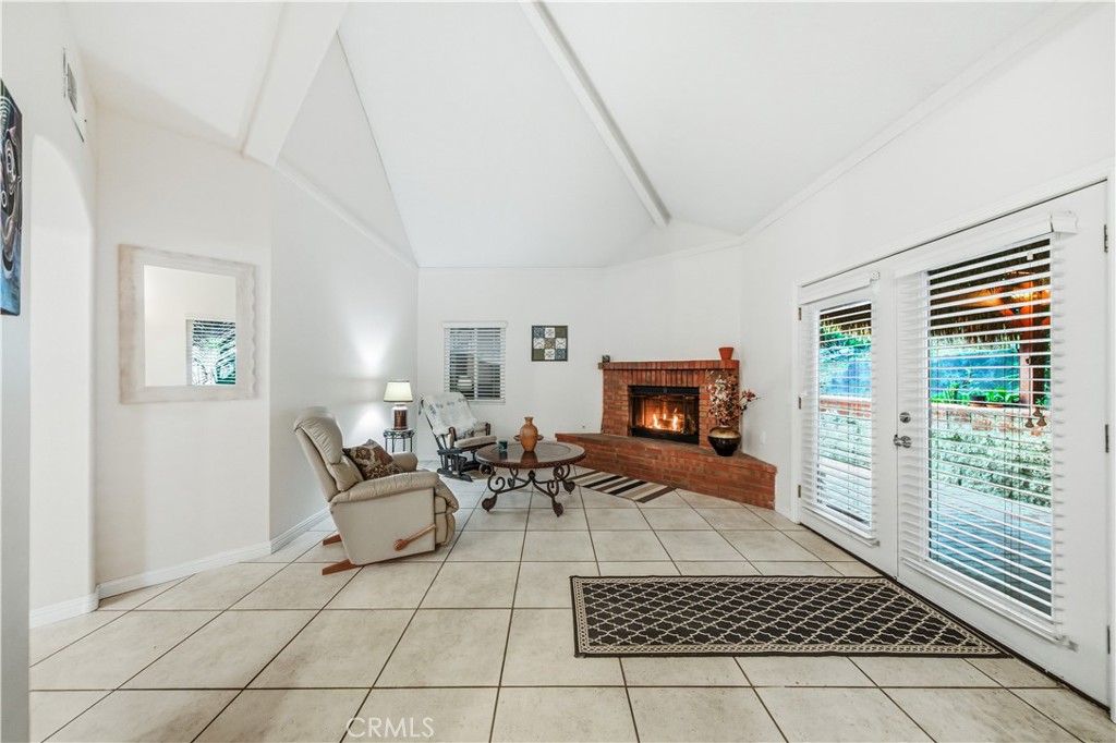 29786 Via Puesta Del Sol