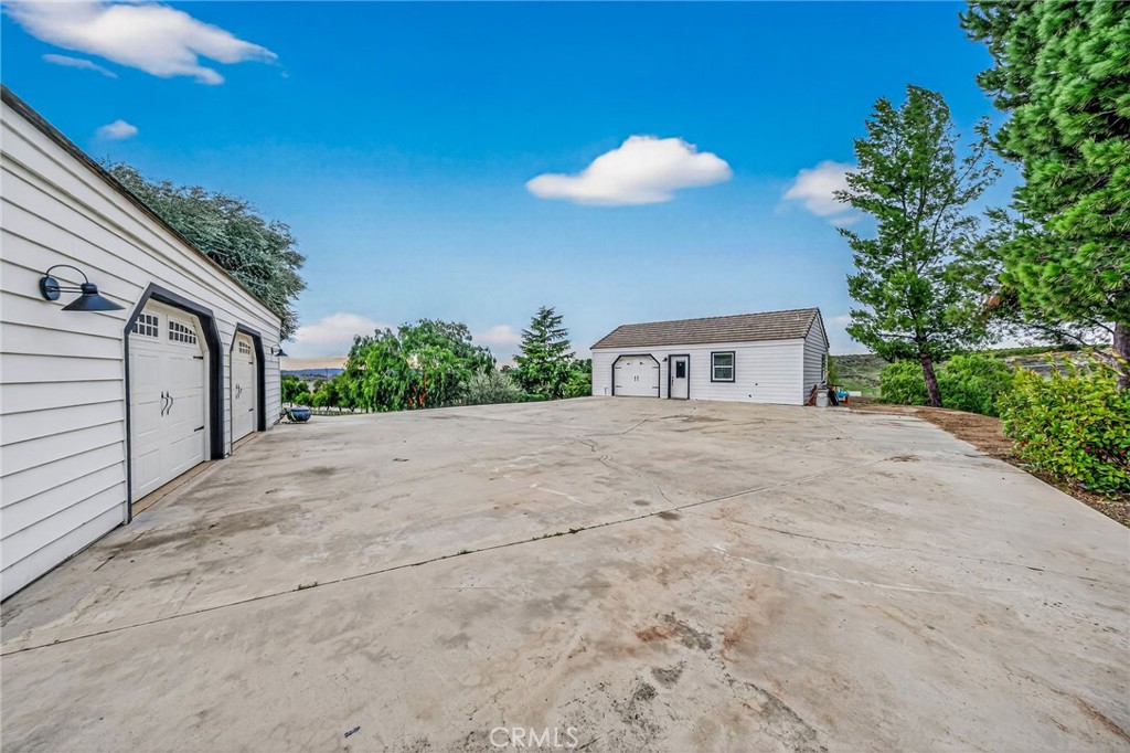 40333 Chaparral Drive