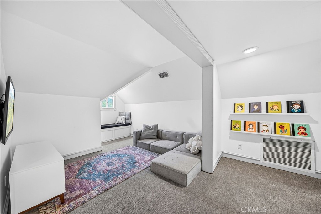 40333 Chaparral Drive