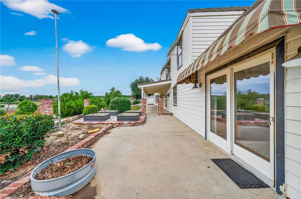 40333 Chaparral Drive