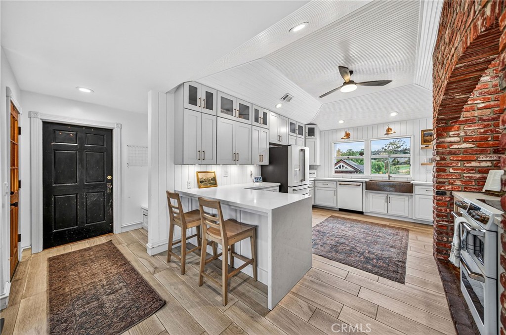 40333 Chaparral Drive