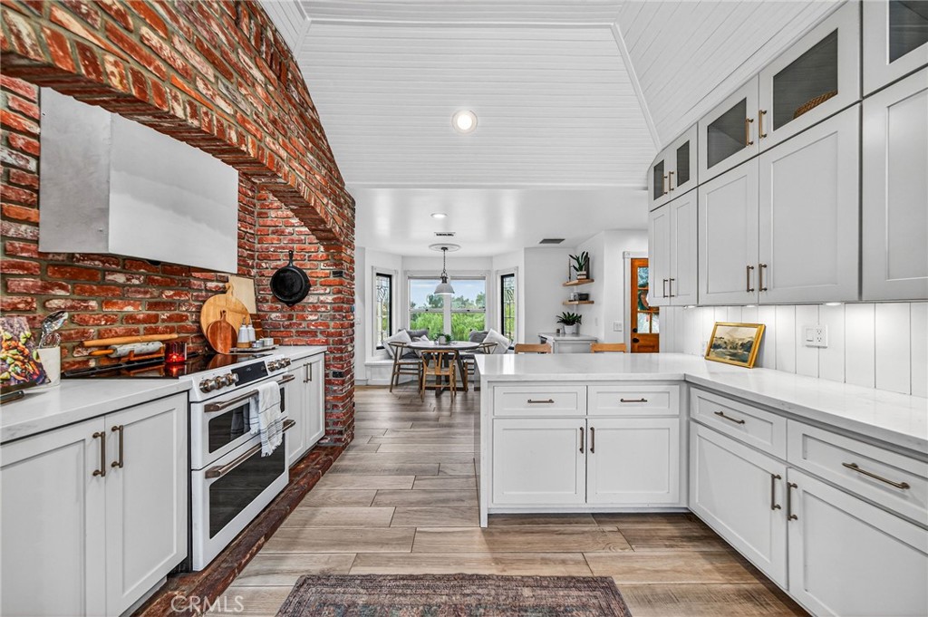 40333 Chaparral Drive