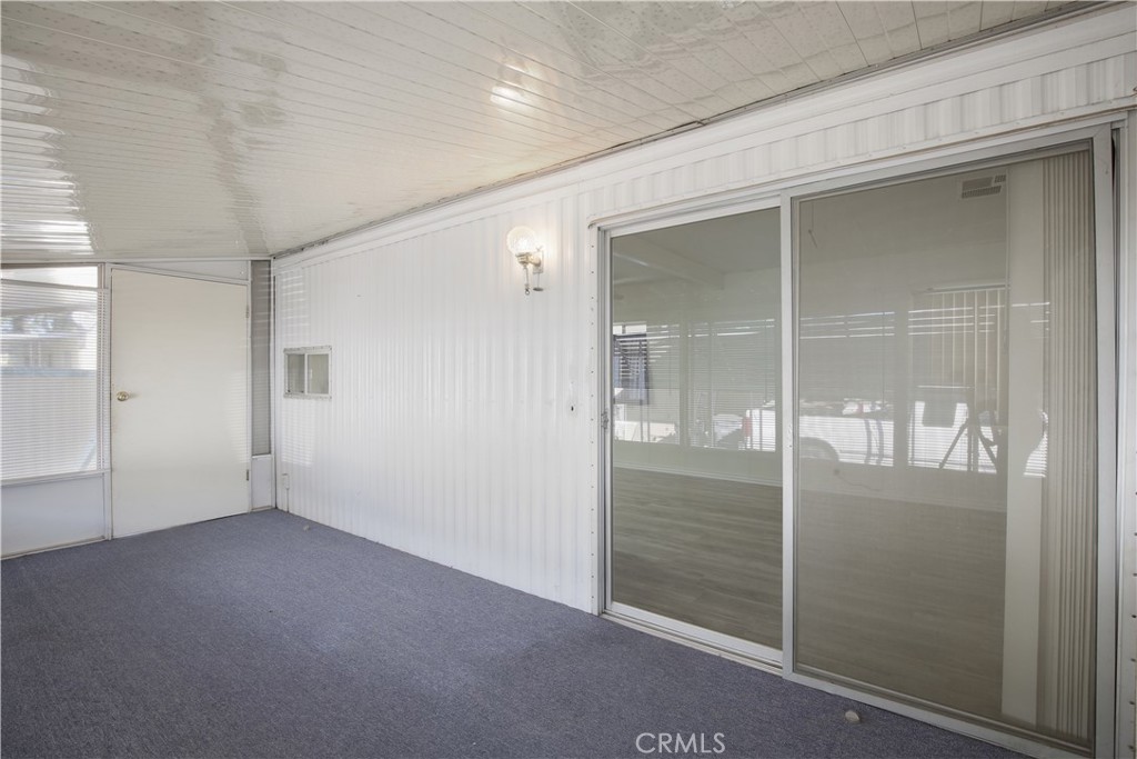 725 W Thornton 41