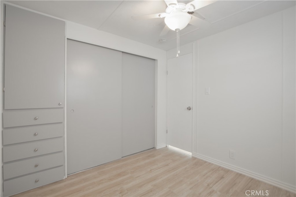 725 W Thornton 41