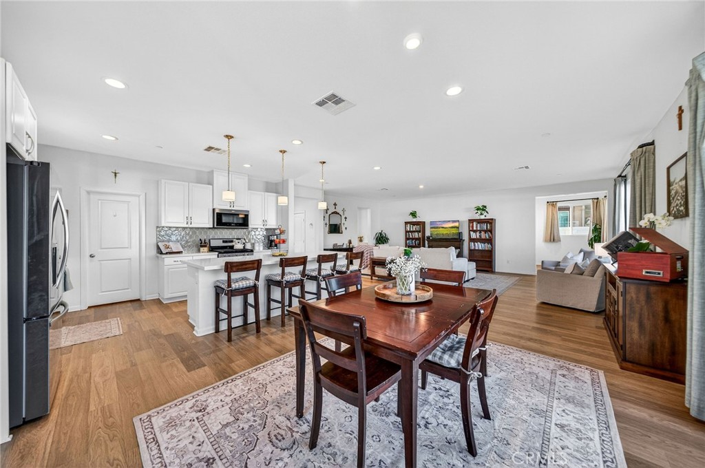 36316 Beacon Light Way