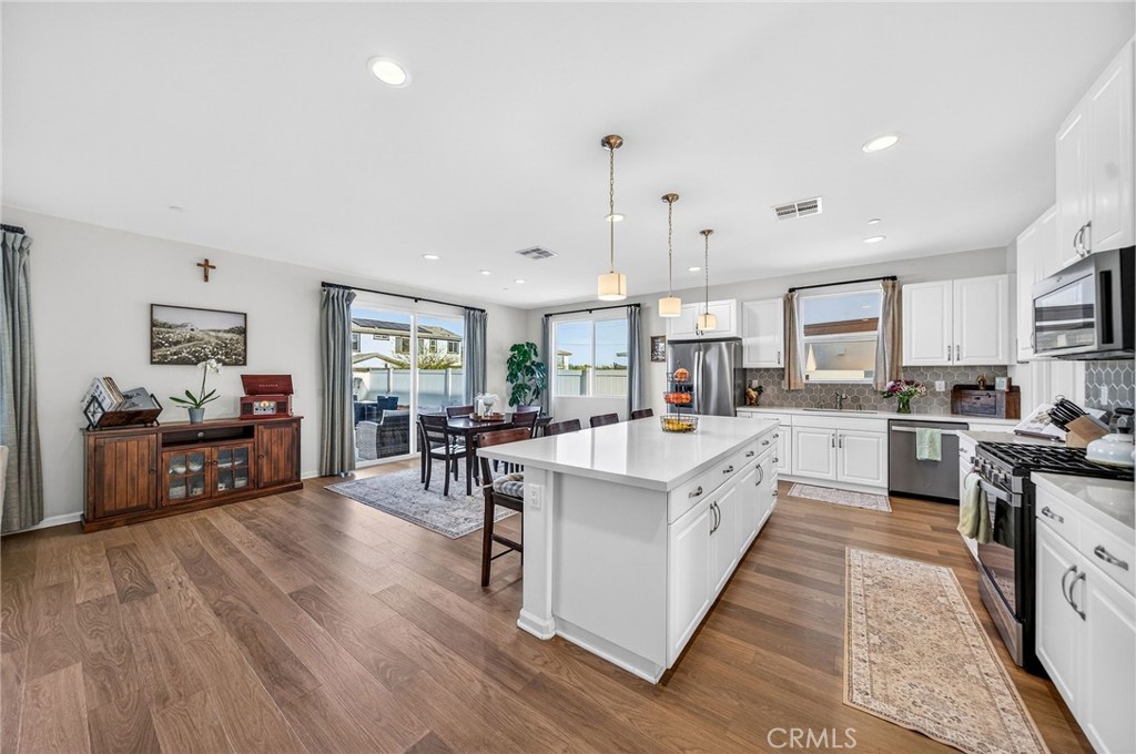 36316 Beacon Light Way