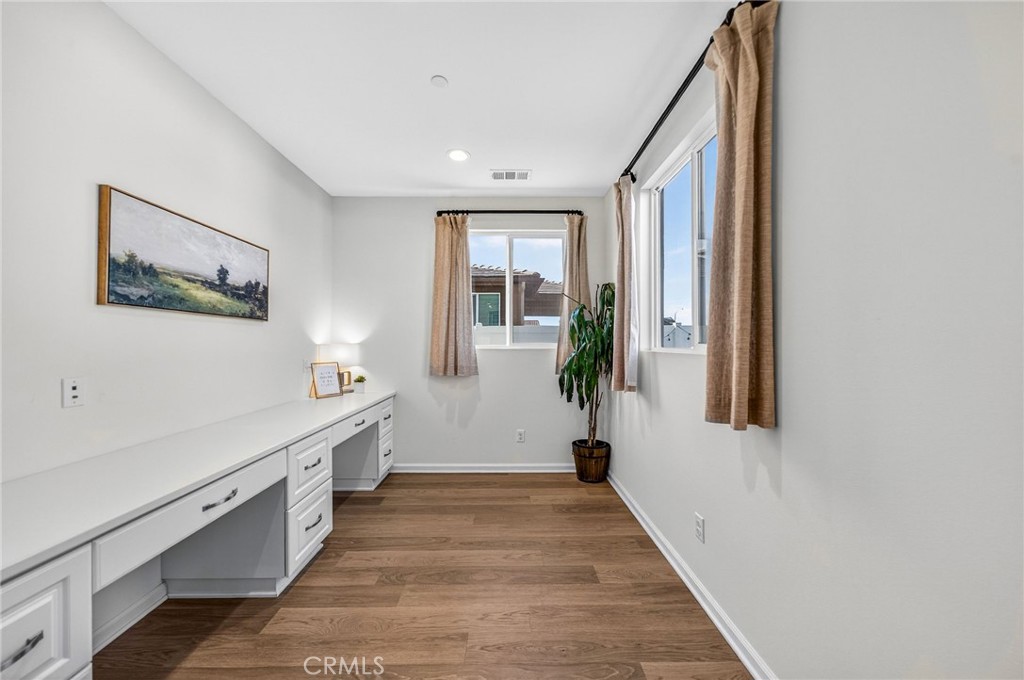 36316 Beacon Light Way