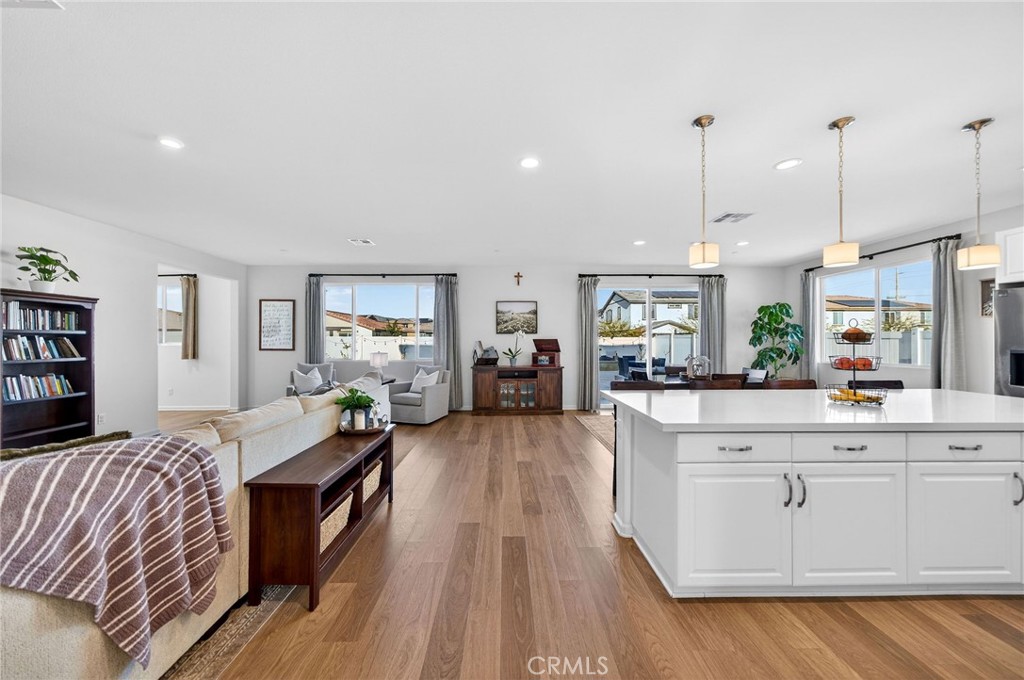 36316 Beacon Light Way