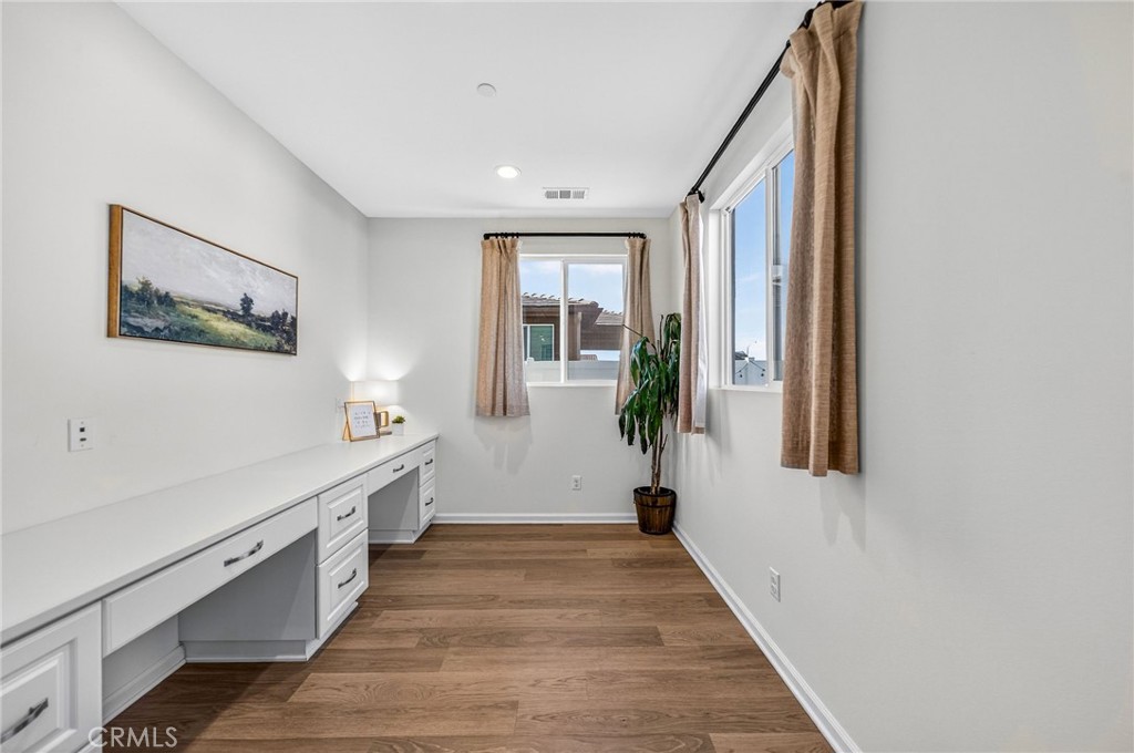 36316 Beacon Light Way