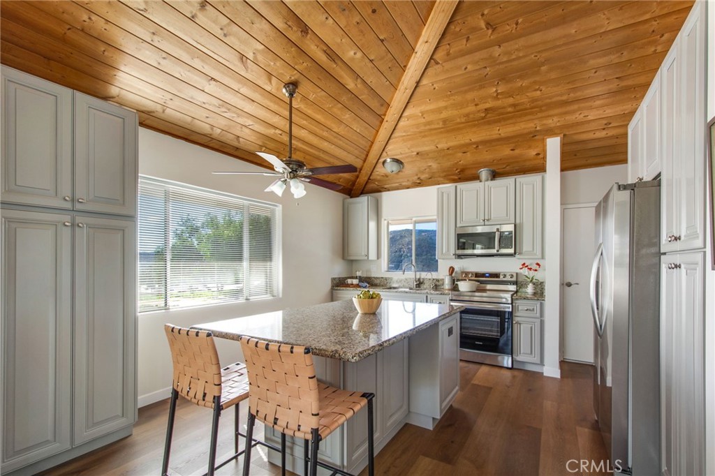 9874 Chocolate Summit