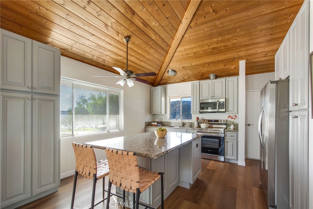 9874 Chocolate Summit