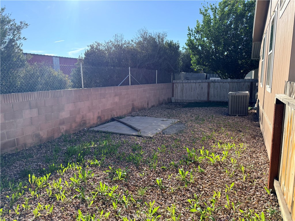 4400 W Florida 215