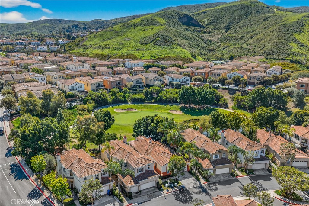 28096 Paseo Hacienda