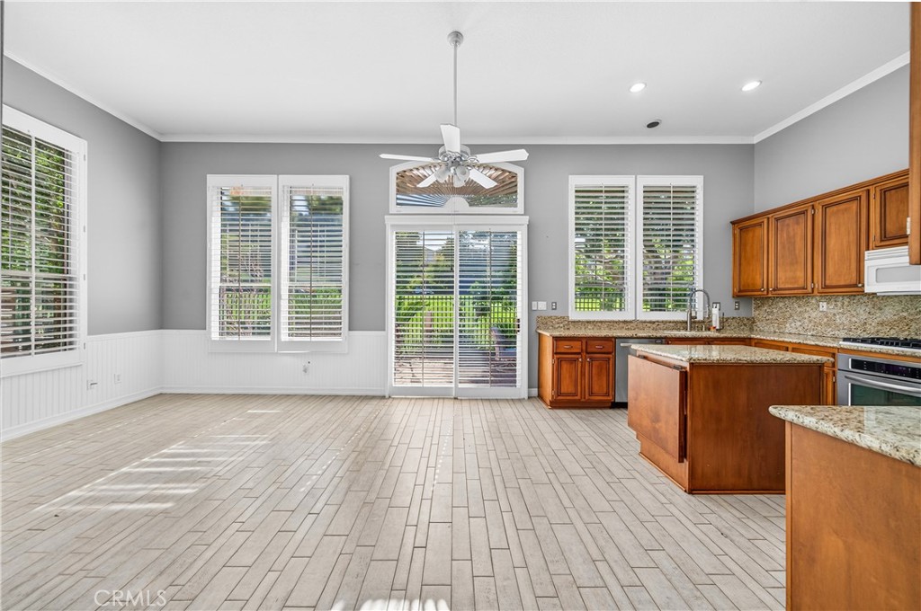 28096 Paseo Hacienda