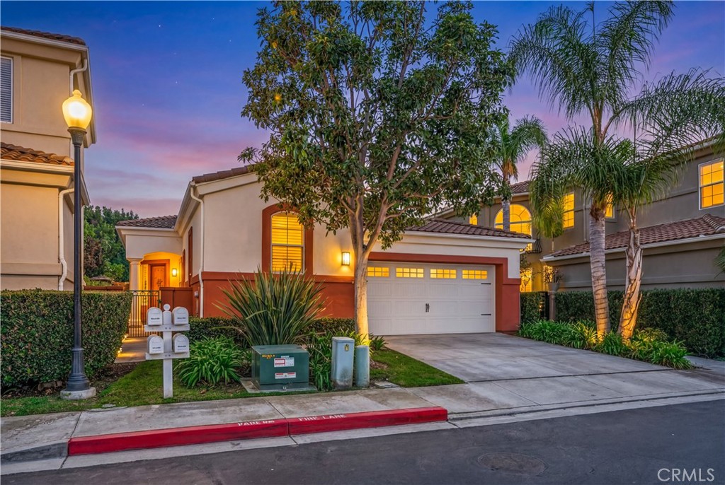 28096 Paseo Hacienda