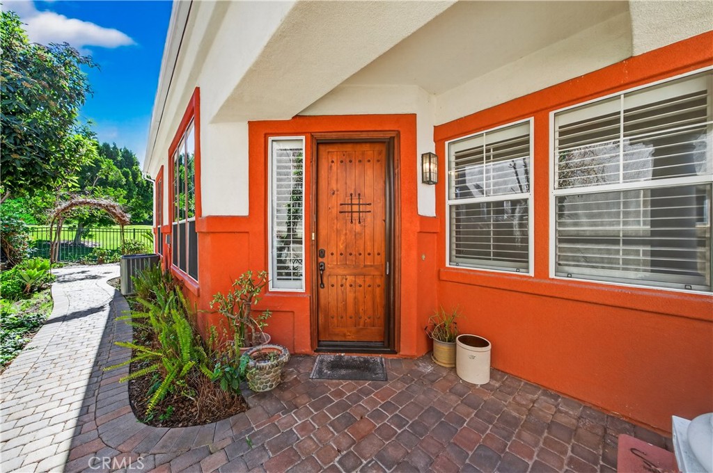 28096 Paseo Hacienda