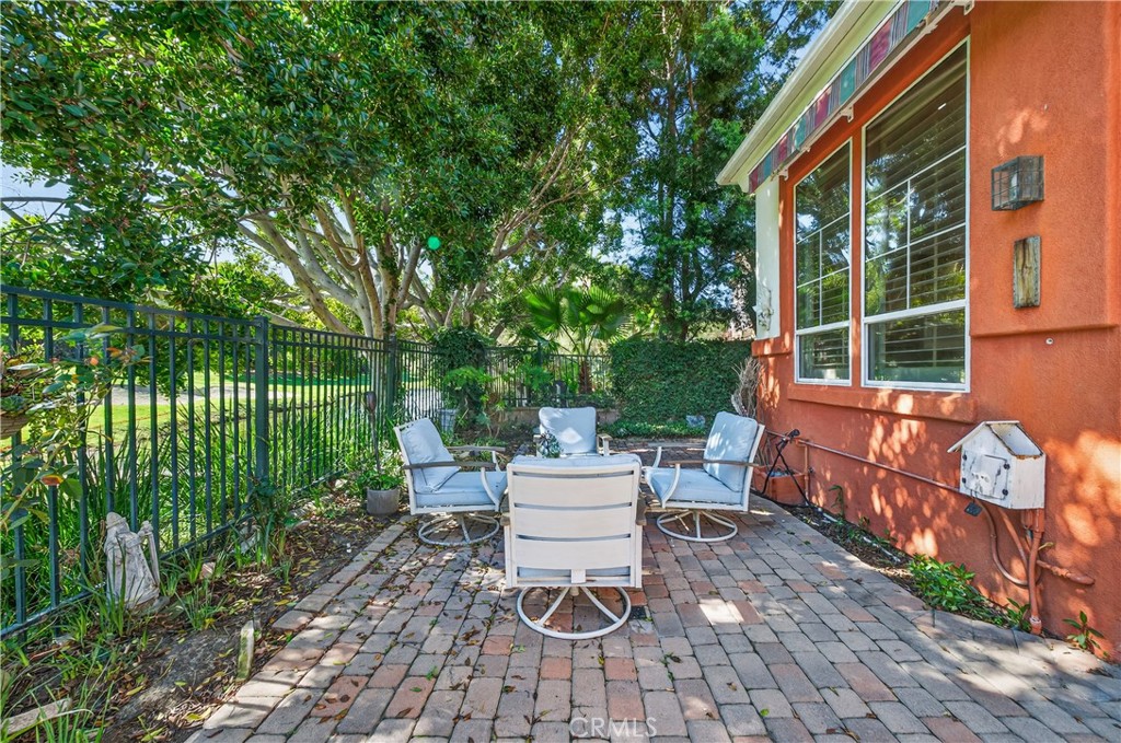 28096 Paseo Hacienda