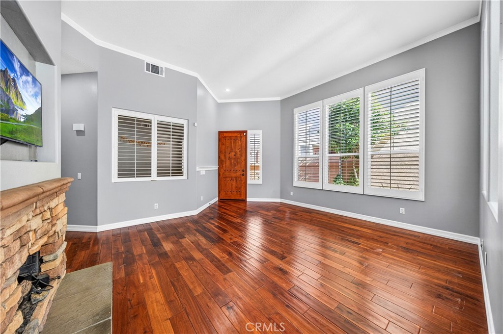 28096 Paseo Hacienda