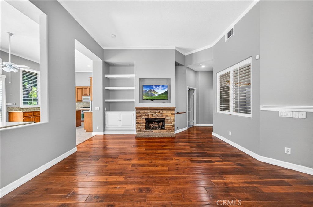 28096 Paseo Hacienda