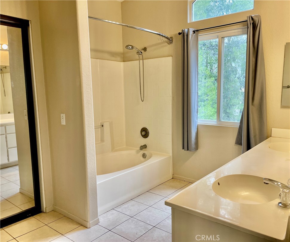 40794 Mountain Pride