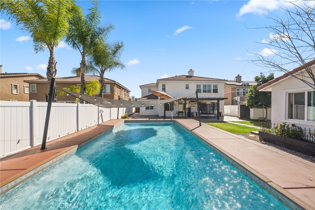 27497 Yellow Wood Way