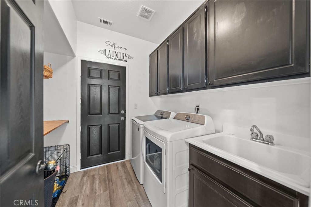 27497 Yellow Wood Way