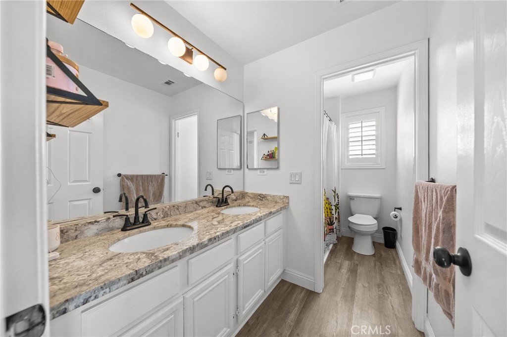 27497 Yellow Wood Way