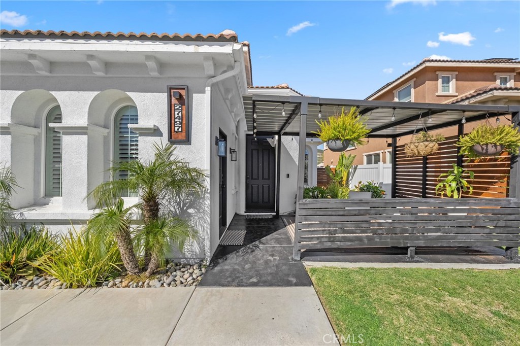 27497 Yellow Wood Way