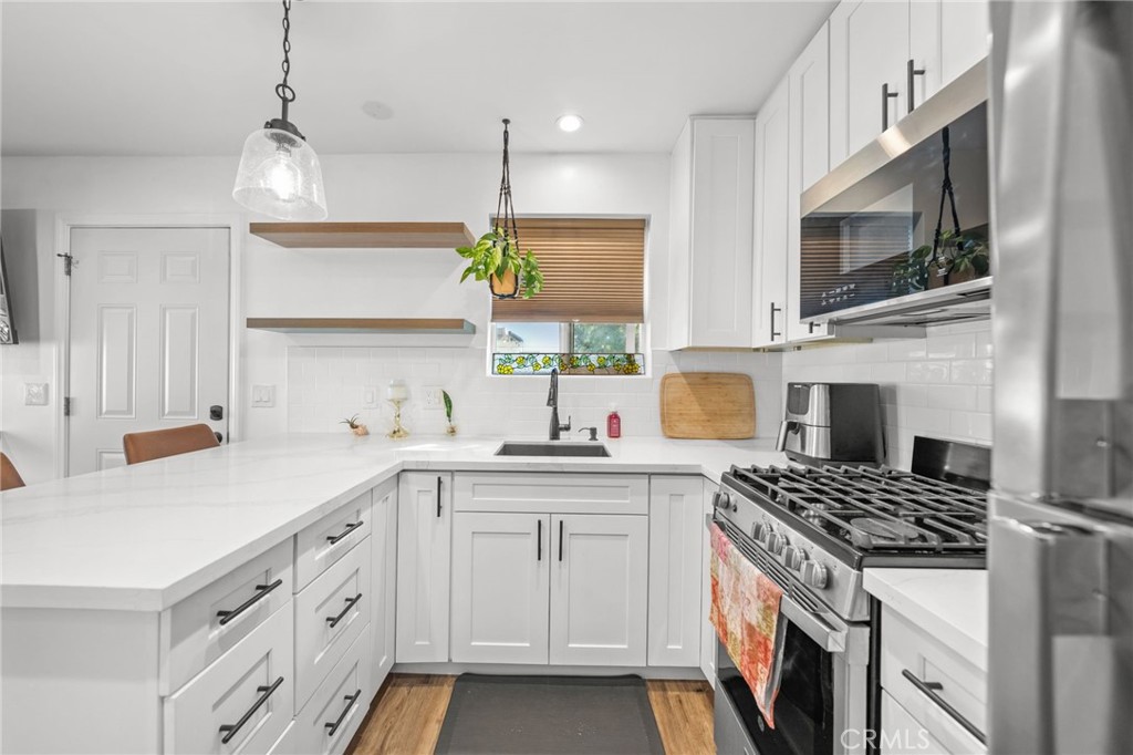 27497 Yellow Wood Way