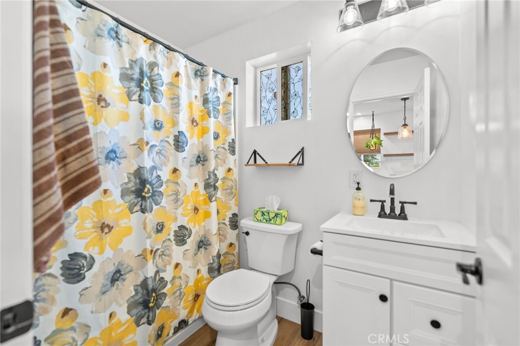 27497 Yellow Wood Way