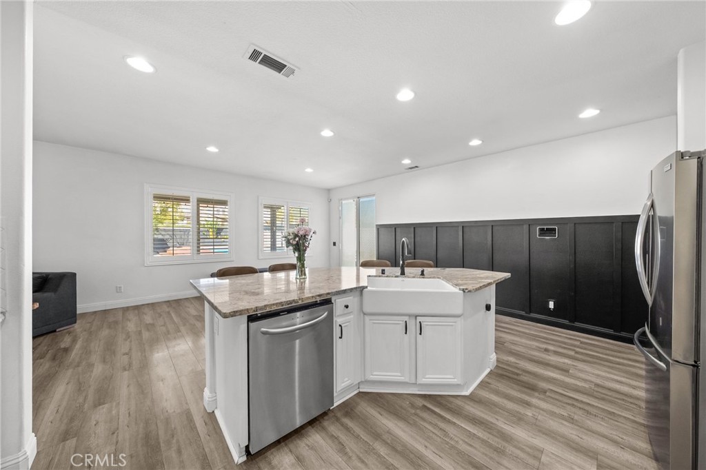 27497 Yellow Wood Way